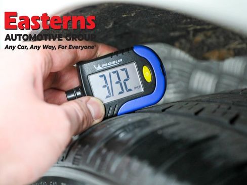 Used 2024 Toyota Camry SE image 40