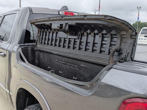 Used 2019 RAM 1500 Limited AWD/4WD image 7