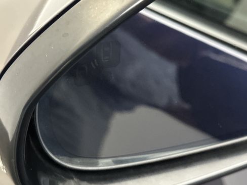 Used 2016 Jaguar F-TYPE Convertible RWD image 4