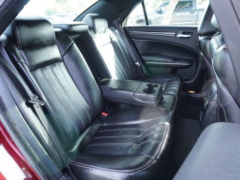 Used 2023 Chrysler 300 S image 9