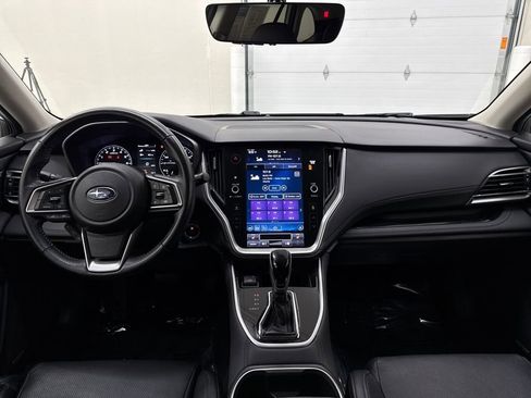 Certified 2022 Subaru Outback Limited image 17
