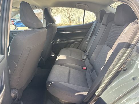 Used 2025 Toyota Camry LE image 30