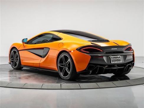 Used 2017 McLaren 570S image 3
