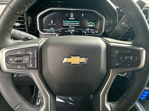 Used 2024 Chevrolet Silverado 2500 LT image 22