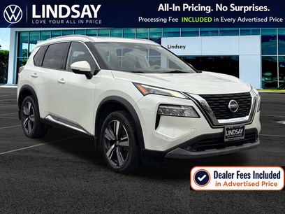 Used 2021 Nissan Rogue SL w/ Premium Package