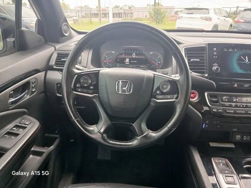 Used 2022 Honda Pilot Black Edition image 19