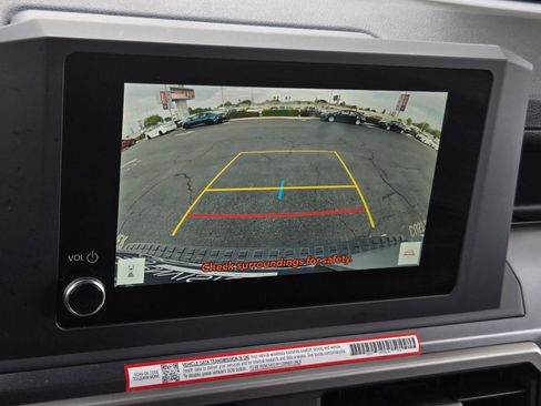 Certified 2025 Toyota 4Runner SR5 AWD/4WD image 14