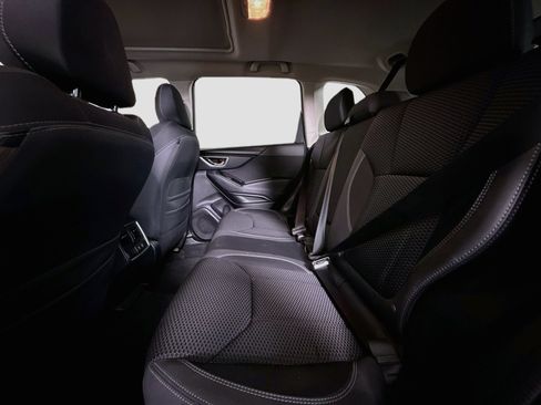 Used 2019 Subaru Forester Premium AWD/4WD image 25