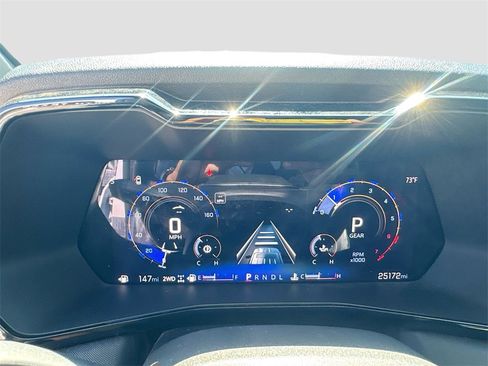 Used 2024 Chevrolet Colorado Z71 w/ Z71 Convenience Package 2 image 14