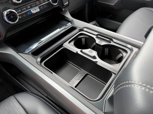New 2026 Ford F250 Lariat RWD image 27