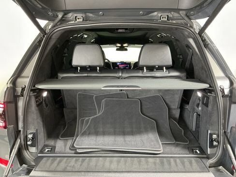 Certified 2025 BMW X7 M60i AWD/4WD image 32