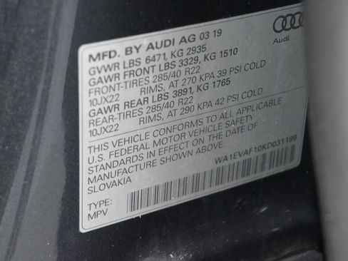 Used 2019 Audi Q8 Premium Plus w/ Premium Plus image 33