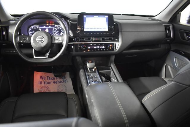 Certified 2025 Nissan Pathfinder SL AWD/4WD image 28