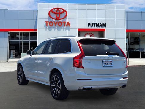 Used 2020 Volvo XC90 T6 Momentum AWD/4WD image 6