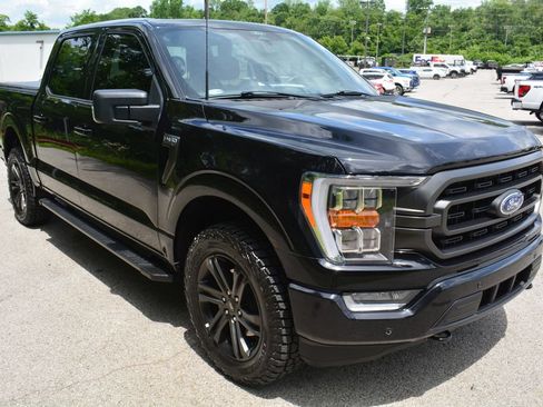 Used 2022 Ford F150 XLT w/ Equipment Group 302A High AWD/4WD image 4