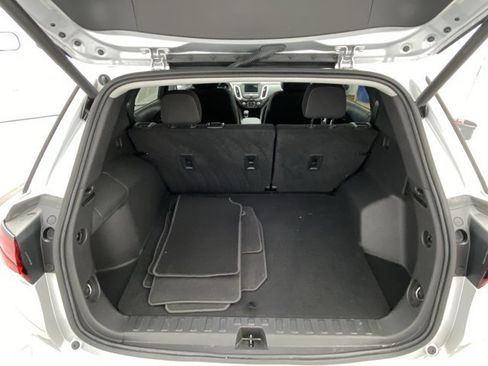 Used 2022 Chevrolet Equinox LT AWD/4WD image 19