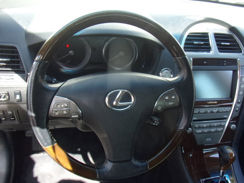 Used 2010 Lexus ES 350 image 9