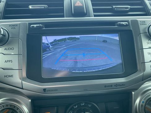 Used 2018 Toyota 4Runner SR5 RWD image 17