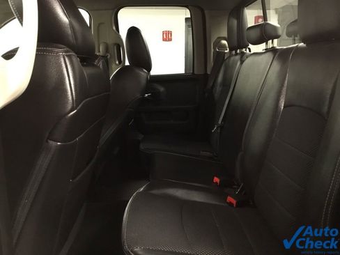 Used 2015 RAM 1500 Sport w/ Convenience Group image 34
