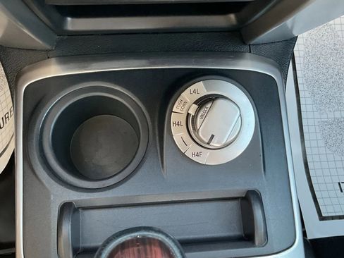 Used 2020 Toyota 4Runner Limited image 33