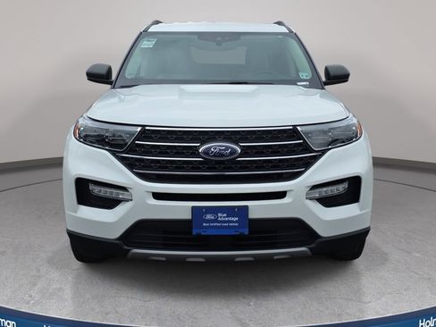 Certified 2023 Ford Explorer XLT w/ Equipment Group 202A AWD/4WD image 2