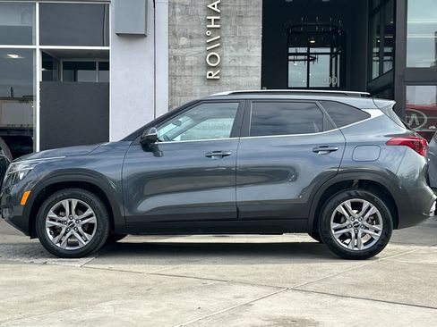 Used 2023 Kia Seltos S image 7