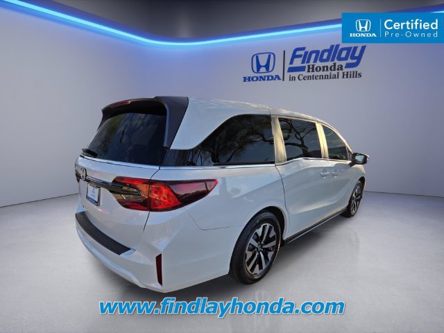 Certified 2026 Honda Odyssey EX-L image 4