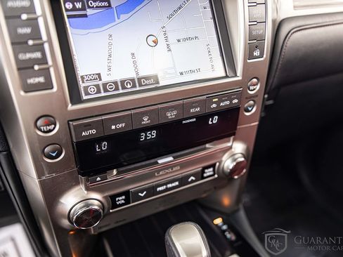Used 2020 Lexus GX 460 Luxury w/ Luxury Sport Package AWD/4WD image 28