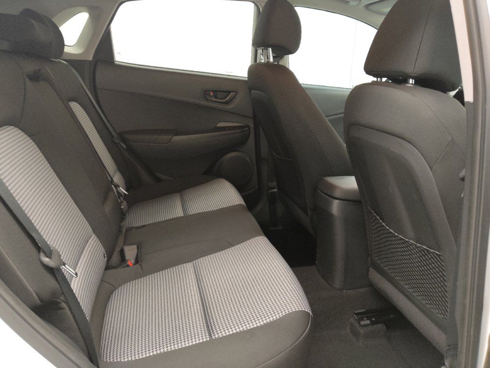 Used 2021 Hyundai Kona SEL Plus w/ Cargo Package FWD image 19