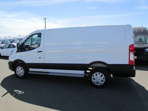 Used 2025 Ford Transit 250 Low Roof w/ Exterior Upgrade Package RWD image 9