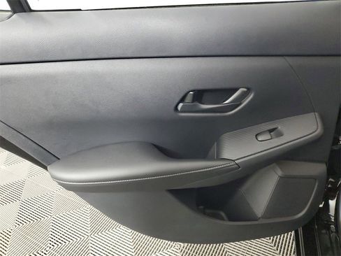 New 2025 Nissan Sentra S image 11