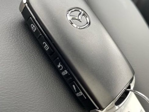 Used 2024 MAZDA CX-90 Plug-In Hybrid w/ Premium Pkg image 27