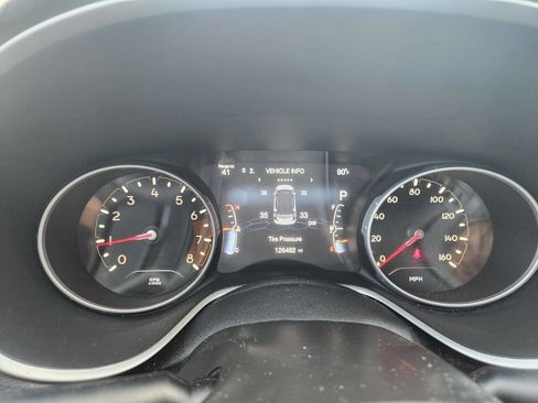 Used 2019 Jeep Compass Latitude w/ Popular Equipment Group AWD/4WD image 21