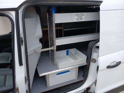 Used 2016 Ford Transit Connect XL FWD image 13