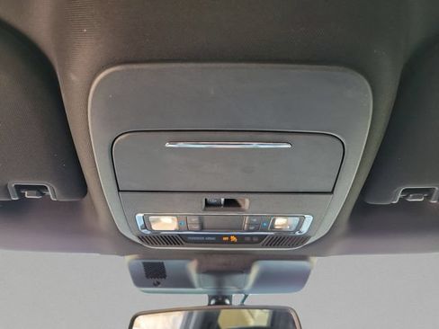 Used 2022 Ford F150 Lariat AWD/4WD image 33