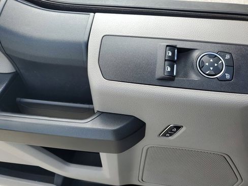 Used 2019 Ford F250 XL w/ XL Value Package image 15
