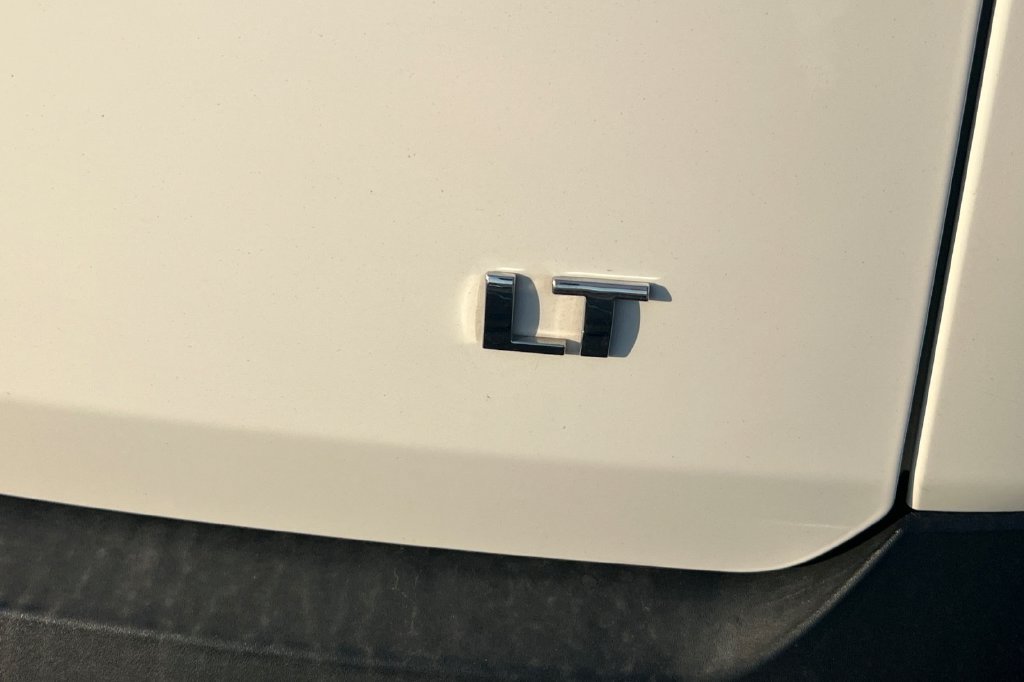 Used 2018 Chevrolet Traverse LT FWD image 9