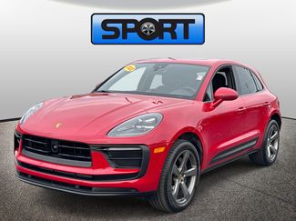 Used 2022 Porsche Macan video 1