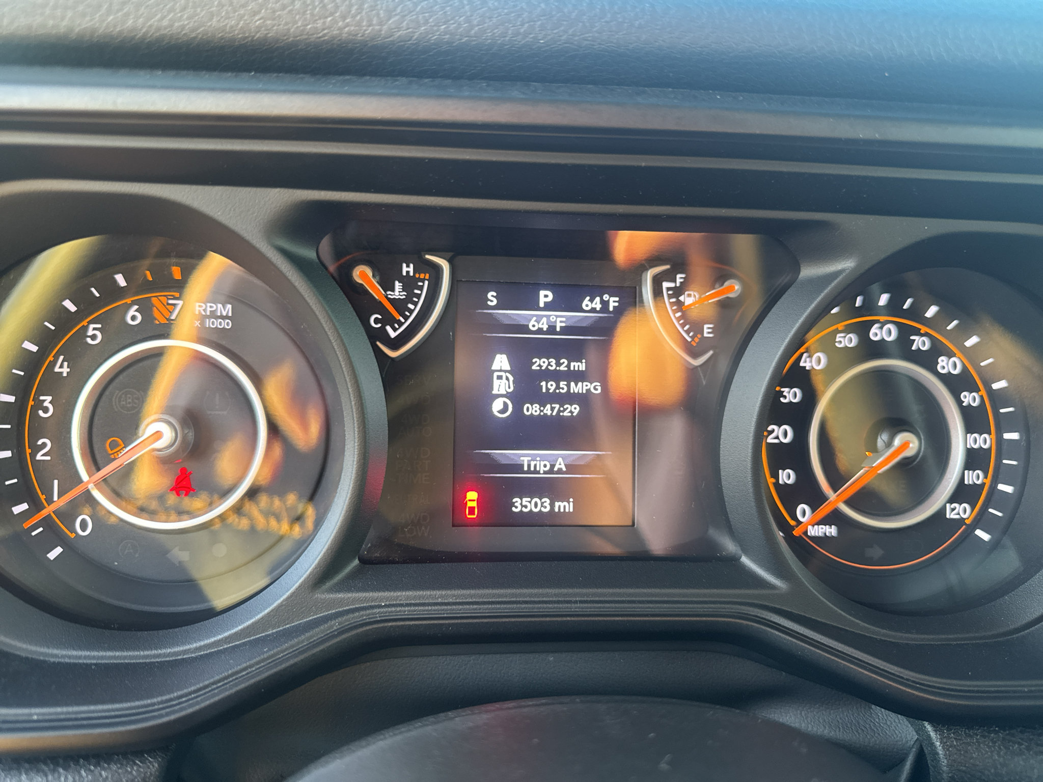 Used 2024 Jeep Gladiator Sport AWD/4WD image 19