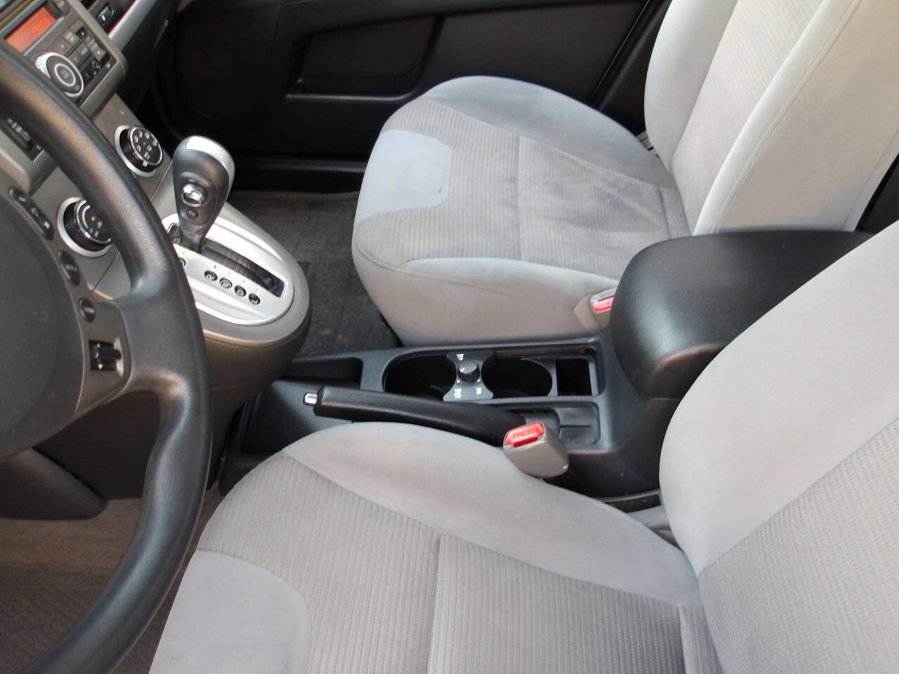 Used 2010 Nissan Sentra 2.0 S FWD image 16