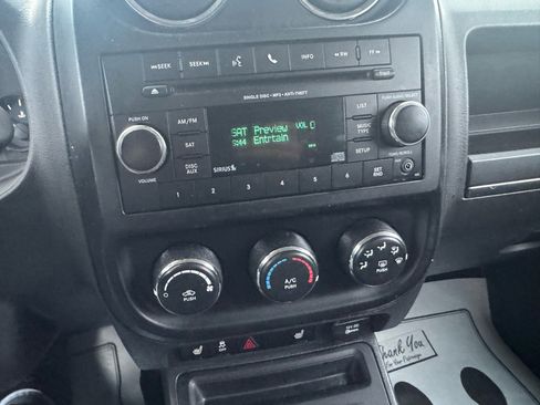 Used 2016 Jeep Patriot Latitude w/ Premium Sound Group image 20