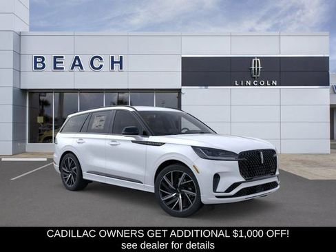 New 2026 Lincoln Aviator Black Label w/ Jet Appearance Package AWD/4WD image 7