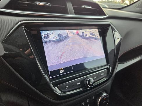 Used 2022 Chevrolet TrailBlazer RS w/ Technology Package FWD image 33