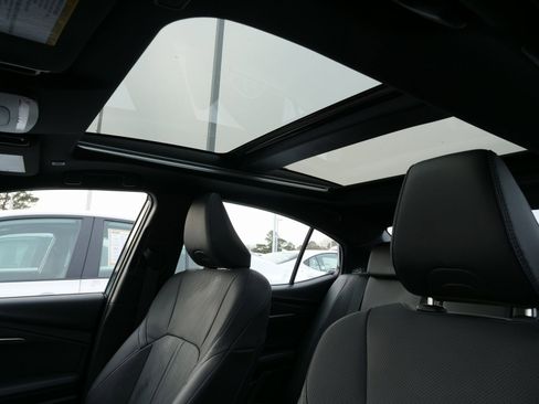 Used 2025 Toyota Camry XSE image 28