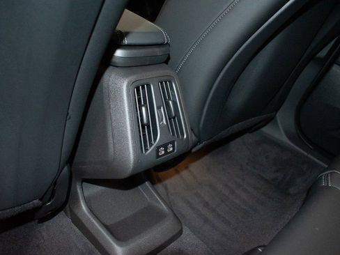 New 2026 BMW X1 xDrive28i w/ Technology Package image 26