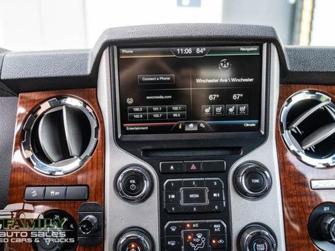 Used 2016 Ford F250 King Ranch w/ FX4 Off-Road Package AWD/4WD image 15