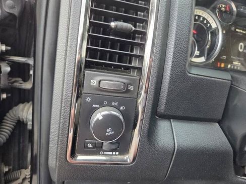 Used 2018 RAM 1500 Sport w/ Quick Order Package 26Q Night AWD/4WD image 15