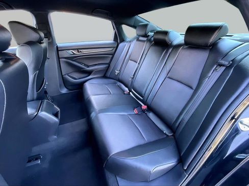 Used 2020 Honda Accord Sport image 19