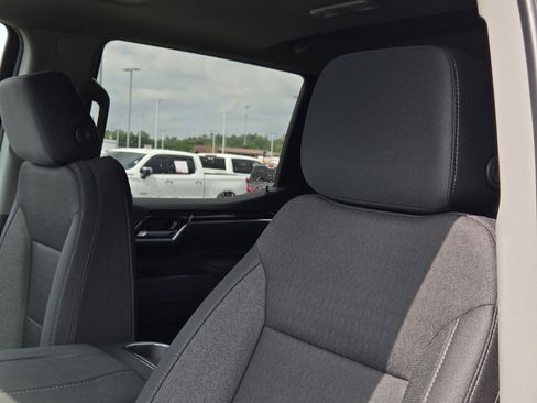 New 2026 Chevrolet Silverado 1500 LT Trail Boss AWD/4WD image 17