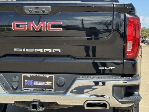 Used 2023 GMC Sierra 1500 SLT w/ SLT Premium Package image 7
